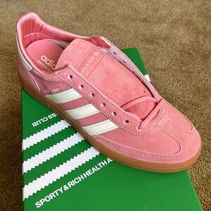 Sporty and Rich Adidas Spezial